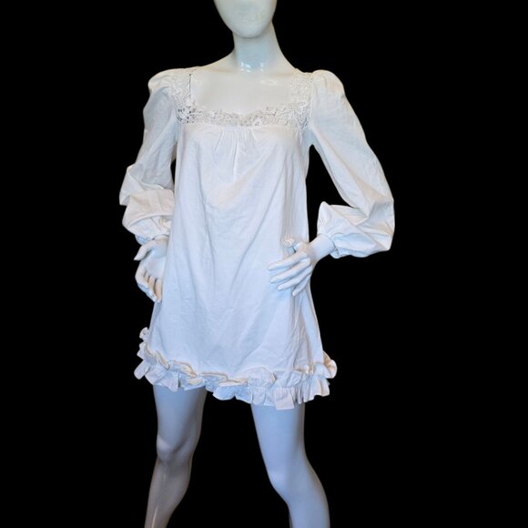 White Cotton FASHION NOVA Ruffled Smock Mini Dress sz XS - Picture 2 of 9